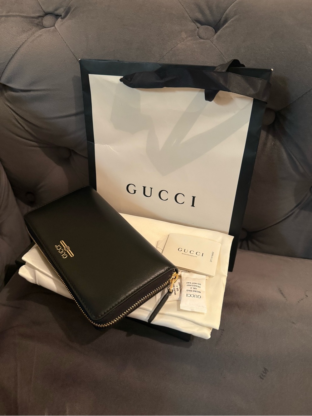 🔥NIB GUCCI Plutone Calfskin Logo Zip Around Wallet full inclusion🔥 - Picture 9 of 17